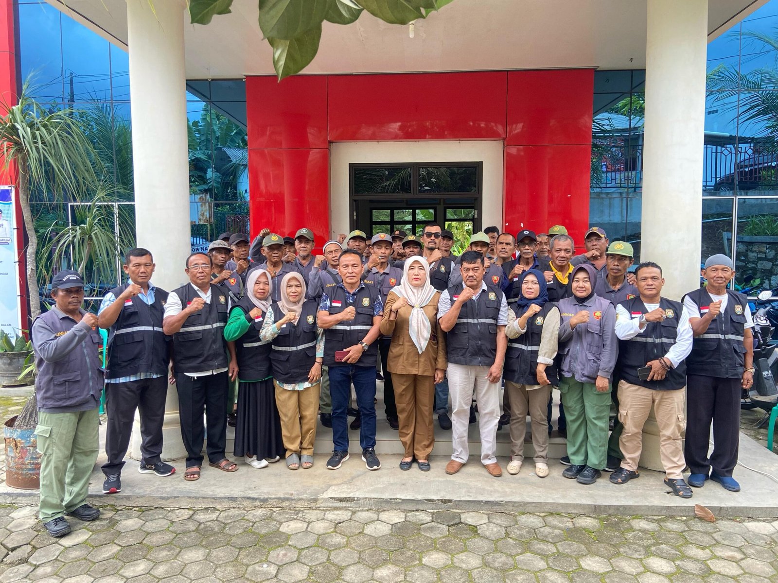 Kelurahan Kemiling Raya Ucapkan Selamat atas Pelantikan Wali Kota Hj. Eva Dwiana dan Wakil Wali Kota H. Deddy Amarullah