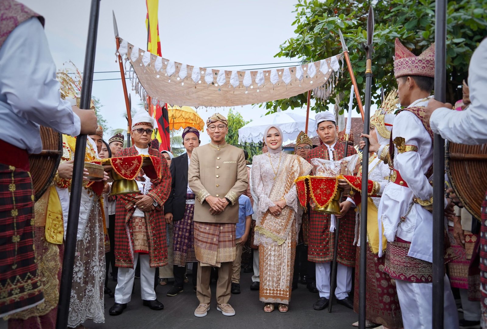 Gubernur Lampung Resmi Tempati Mahan Agung, Gelar Prosesi Adat Ngantak Gubernur Buka Belangan