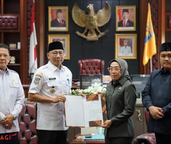 Gubernur Lampung Tunjuk Ayu Asalasiyah sebagai Plt. Bupati Way Kanan, Lanjutkan Perjuangan Ali Rahman