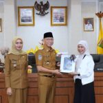 Gubernur Rahmat Mirzani Djausal Terima Laporan Eksekutif Daerah, Fondasi Strategis untuk Pembangunan Berkelanjutan