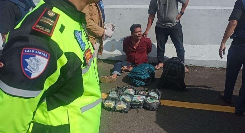 Aksi Dramatis di Tol Terpeka: Tim Gabungan Gagalkan Penyelundupan 15 Kilogram Sabu