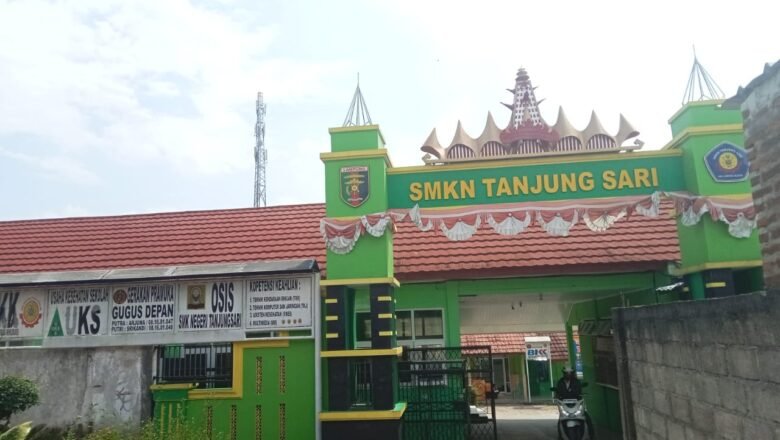 Guru Bongkar Dugaan Bisnis di Balik Kunjungan Industri SMKN 1 Tanjung Sari