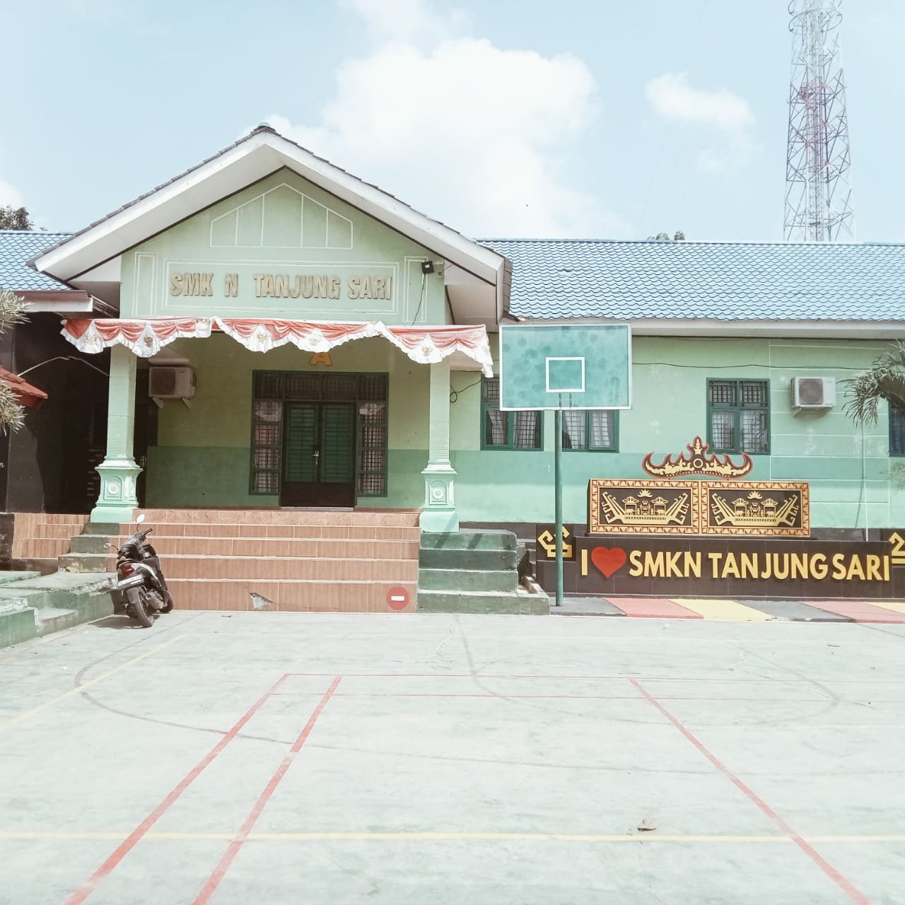 SMKN 1 Tanjung Sari Dituding Bebani Orang Tua Rp819 Juta