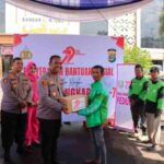 Polresta Bandar Lampung Bantu Ojol dengan Sembako dan Cek Kesehatan
