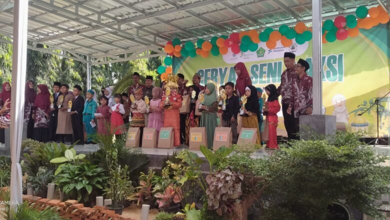 Perpisahan Siswa MIN 2 Lampung Selatan dan Peresmian Fasilitas