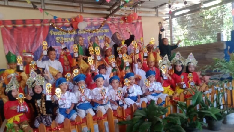 TK Amanda Lampung Selatan Gelar Pentas Seni dan Wisuda Meriah