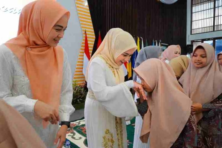 TP PKK Lampung Peringati 1 Muharram 1447 H dengan Pengajian dan Santunan