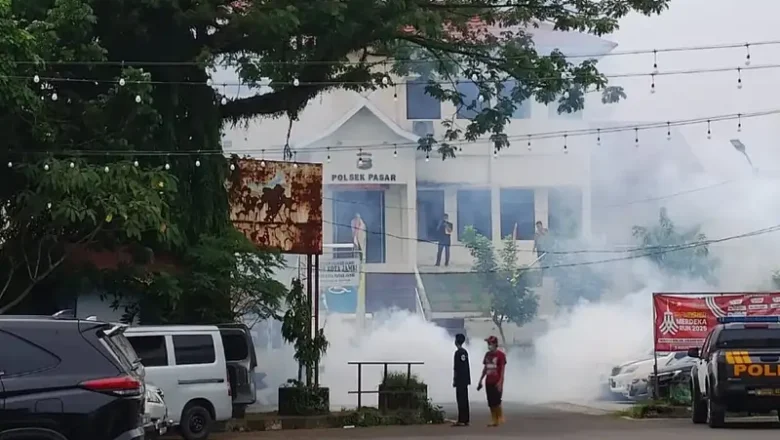 Polda Jambi Gencarkan Fogging Cegah DBD di Seluruh Polsek