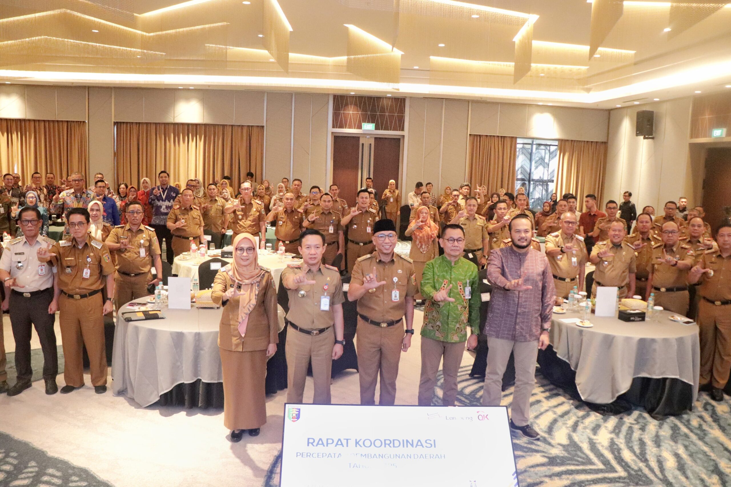 Gubernur Lampung Soroti Tantangan SDM di Rakor Sekda