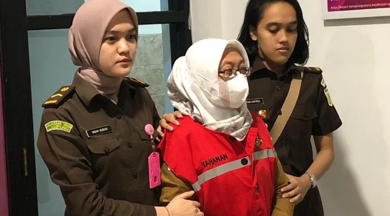 Direktur RSUD Ryacudu dan Pelaksana Proyek Ditahan atas Dugaan Korupsi Rp211 Juta