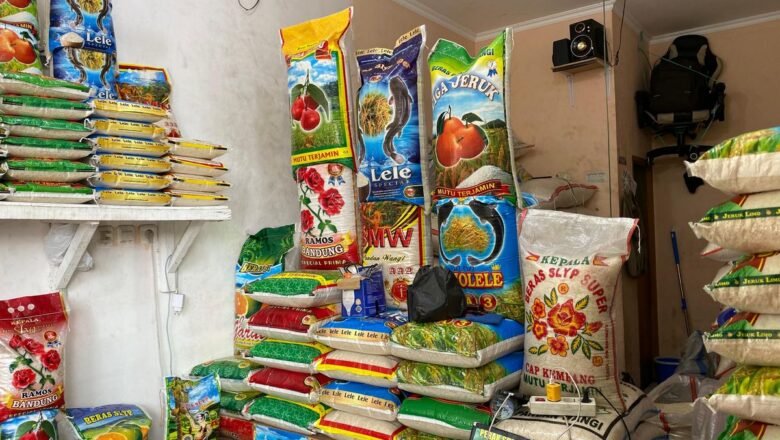 Harga Beras Tembus Rp 15.000 per Kg, Pedagang dan Konsumen di Depok Mulai Mengeluh