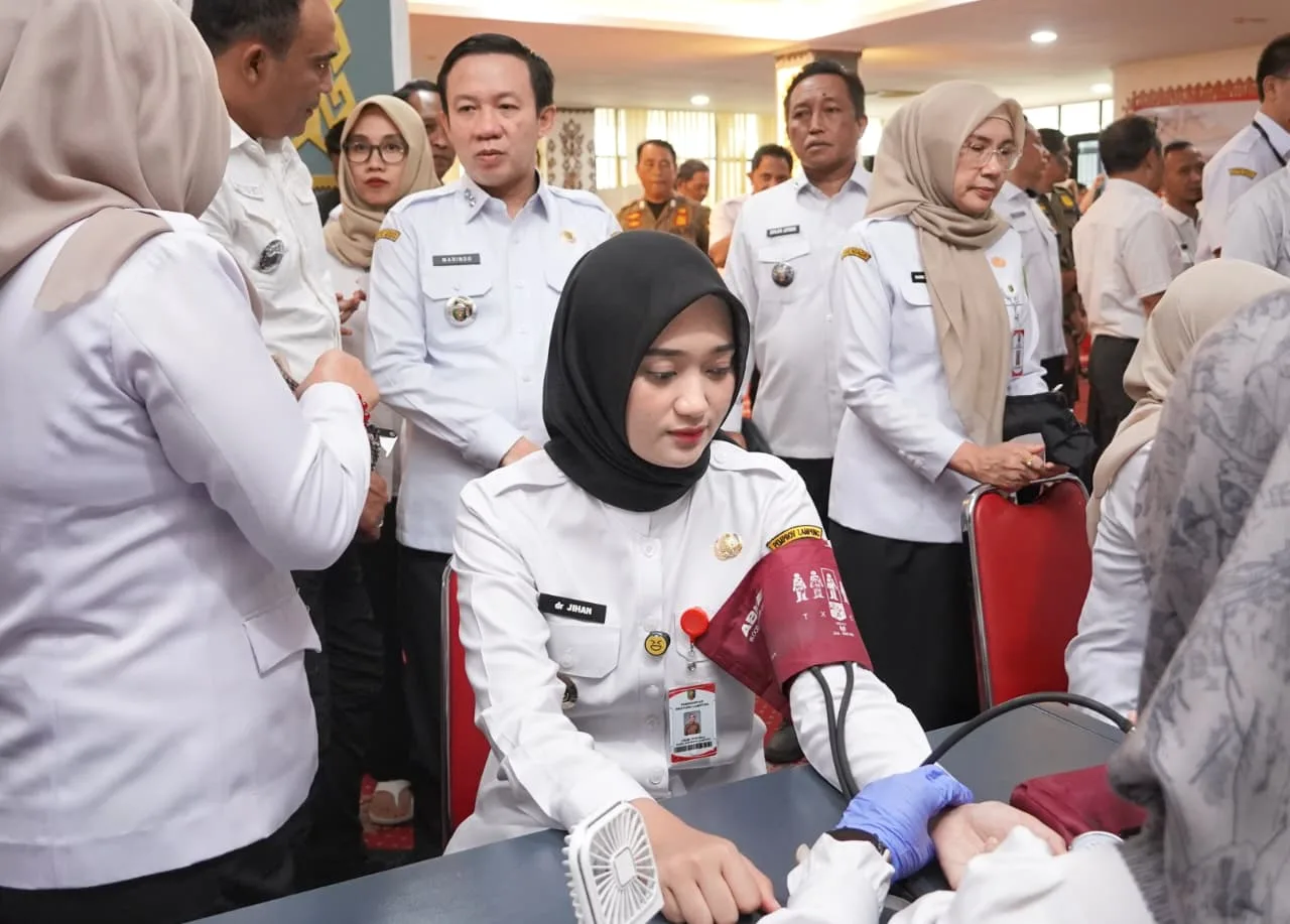 Ratusan ASN Pemprov Lampung Donorkan Darah Untuk Sesama di Momen Kemerdekaan