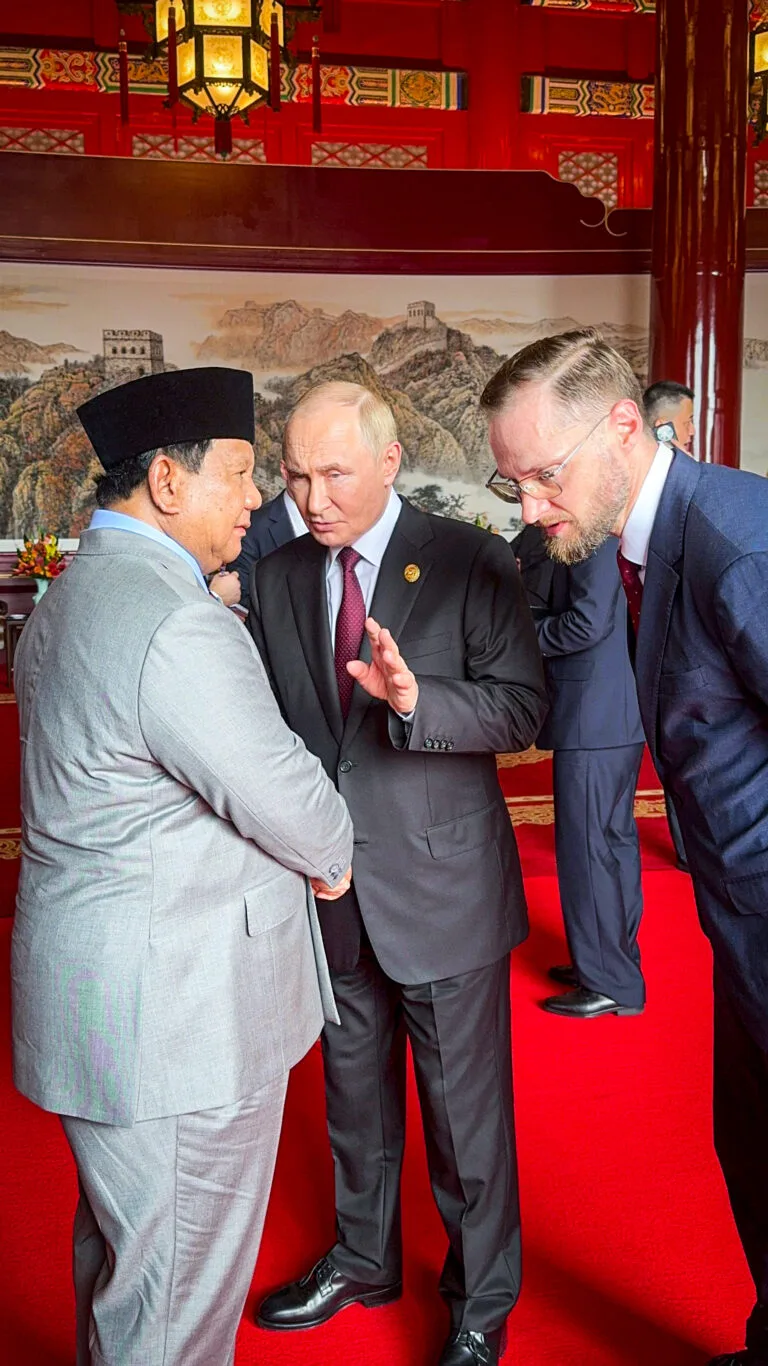 Lawatan Kilat di Beijing, Presiden Prabowo Tegaskan Kerja Sama Strategis dengan Presiden Rusia Vladimir Putin