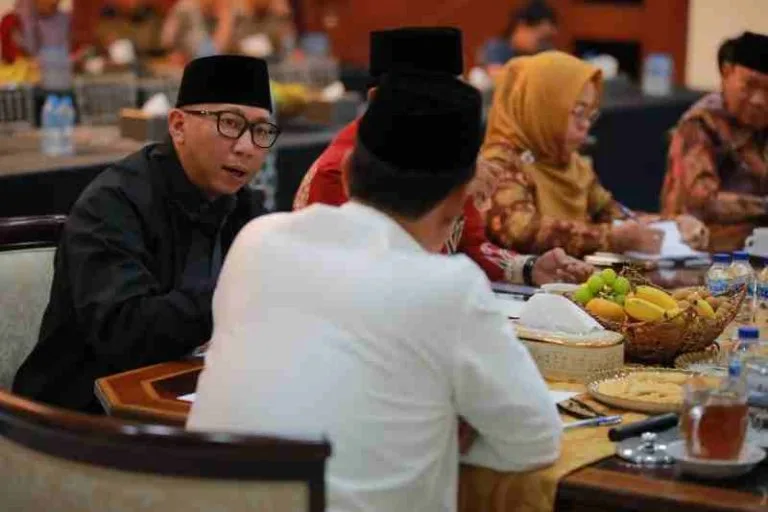 Gubernur Lampung dan 4 Bupati Temui Mentan Perjuangkan Harga Singkong