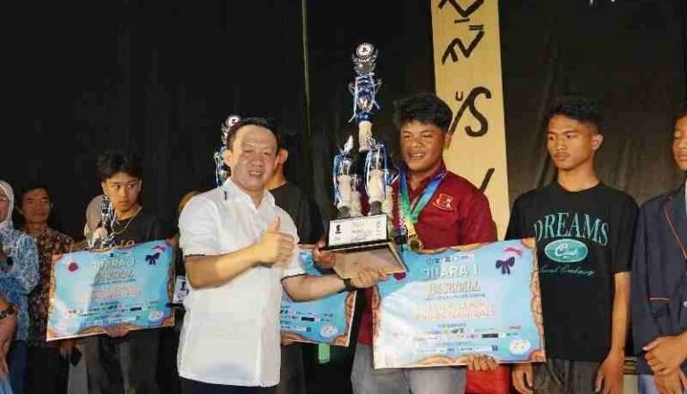 Sekdaprov Lampung Tutup Smanda Olympic 2025, Ajak Pelajar Bangun Karakter