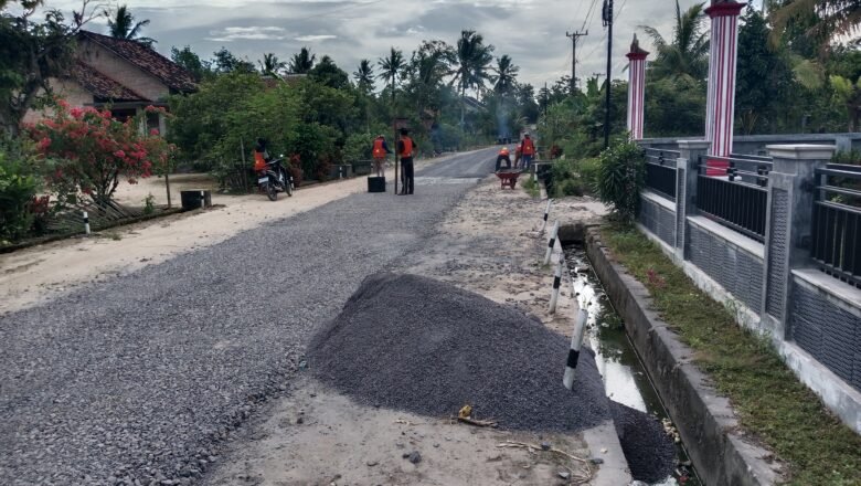 Warga Tanjung Bintang Sambut Antusias Pembangunan Jalan Jati Indah–Purwodadi Dalam