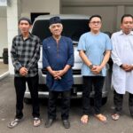 Irjen Pol Helmy Santika Hibahkan Mobil Ambulans untuk Relawan Kemanusiaan