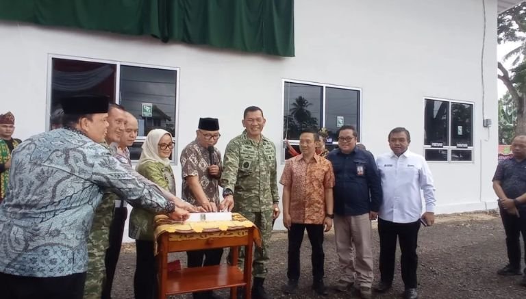 Samsat Drive Thru Lampung Timur Diresmikan Bupati Ela