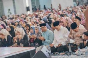 Gubernur Mirza Hadiri Doa untuk Negeri di Masjid Al-Bakrie, Pemprov Lampung Siap Sambut Ramadan