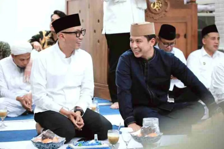 Gubernur Lampung Ajak Masyarakat Perkuat Persatuan saat Safari Ramadan