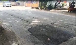 Perbaikan Jalan Pulau Damar Disambut Warga Bandar Lampung