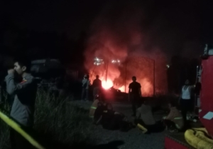 Kebakaran Gudang BBM Ilegal Pesawaran Picu Kepanikan Warga
