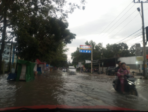 Hujan Lebat Picu Banjir di Bandar Lampung, 37 Titik Terdampak Banjir