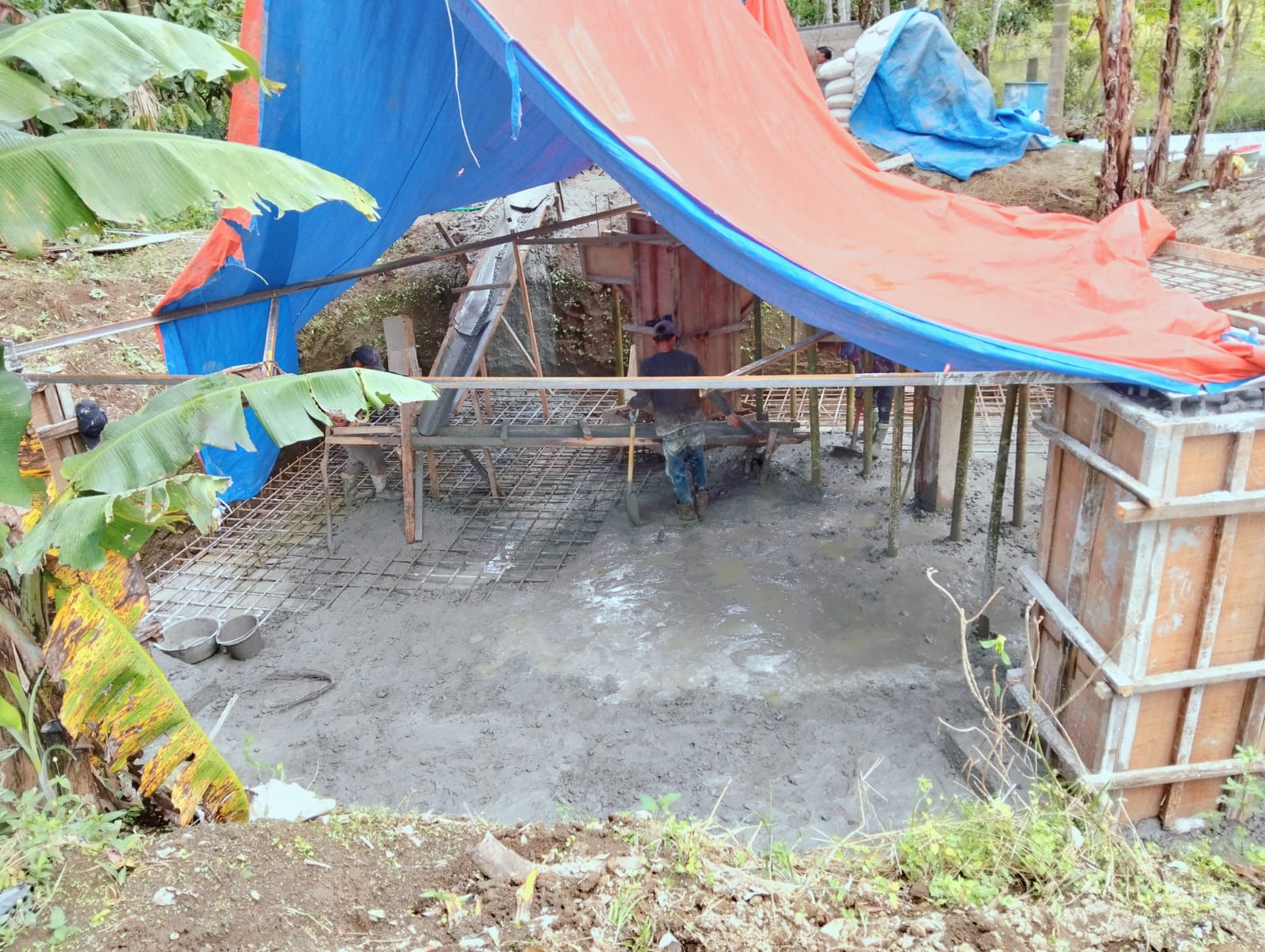 Proyek Tower PT ORLIE di Lampung Barat Tuai Sorotan