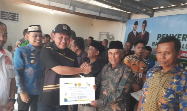 Bantuan Traktor Kementan Disalurkan ke Petani Kota Metro