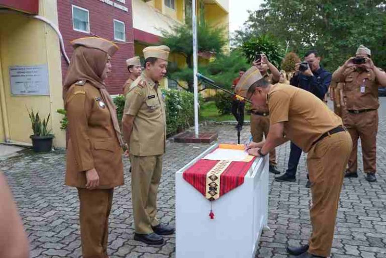Zona Integritas BKD Lampung Dicanangkan, Sekda Tekankan Implementasi Nyata