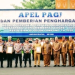 Bupati Pringsewu Raih Penghargaan Kapolda Lampung
