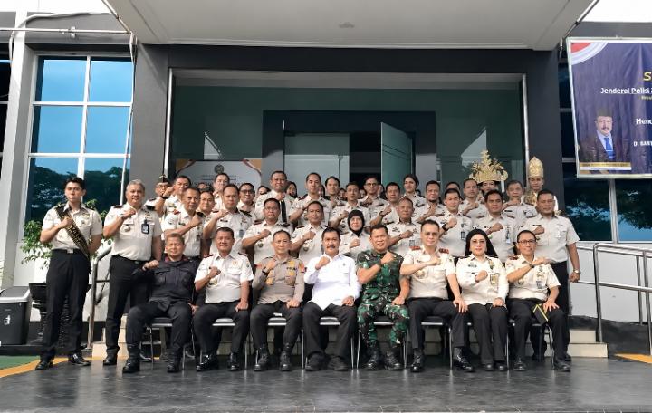 Menteri Imipas Tinjau Pelayanan Imigrasi di Lampung