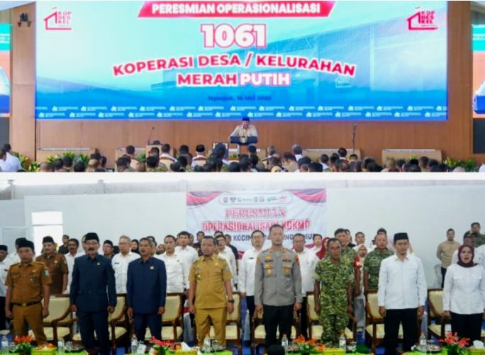 Bupati Pringsewu Hadiri Peresmian Koperasi Merah Putih