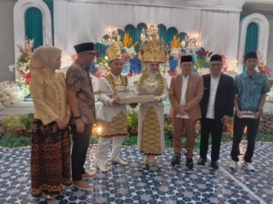 Nikah Massal Begawi Cinta Lampung 2026 Satukan 31 Pasangan Resmi