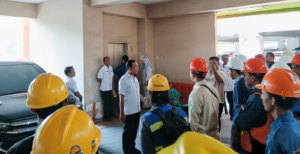 Pemkot Bandar Lampung Tertibkan Kabel Provider untuk Tata Kota Rapi