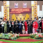 Bupati Pringsewu Hadiri Paripurna Istimewa HUT ke-81 RI