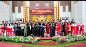 Bupati Pringsewu Hadiri Paripurna Istimewa HUT ke-81 RI