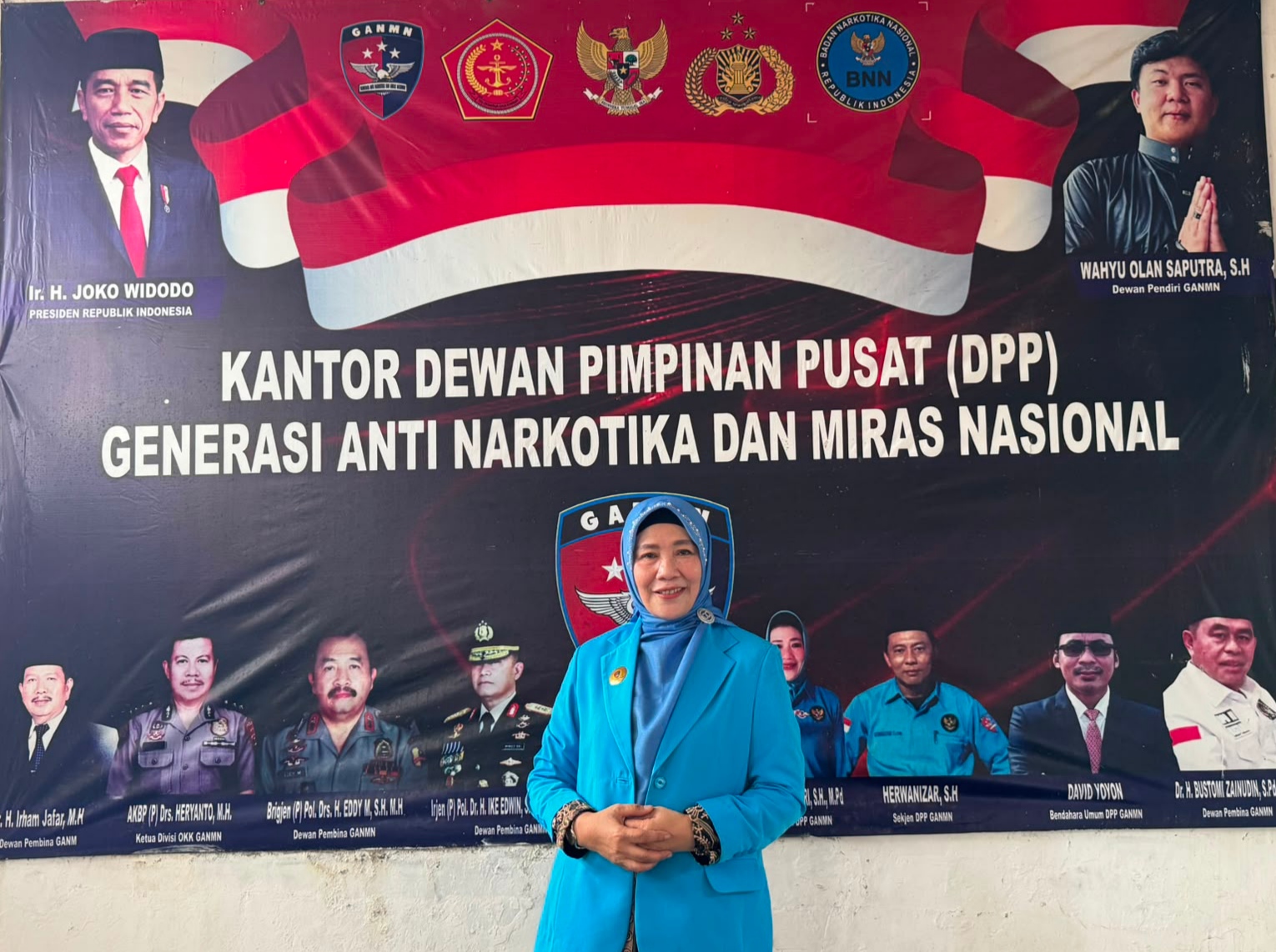 Dr. Anita Putri Apresiasi Kehadiran Tamu Syukuran Doktor
