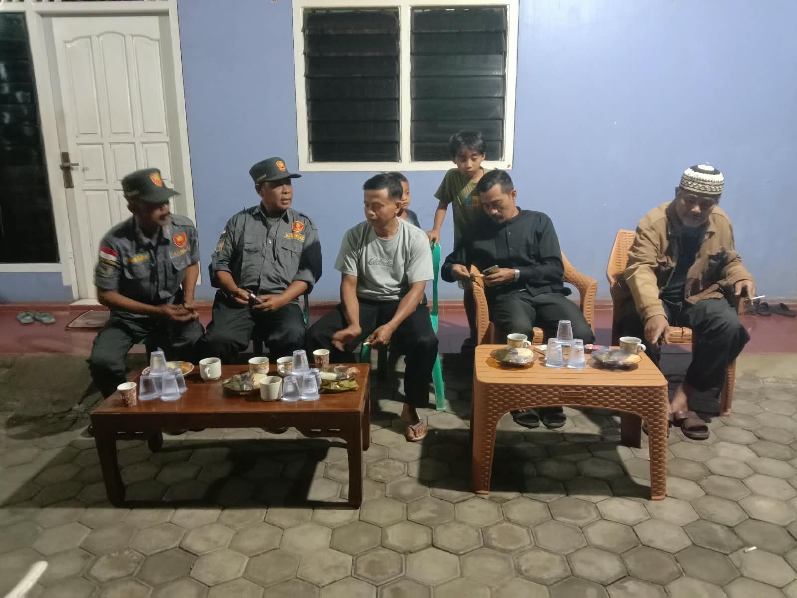 Warga Gang Terong 4 Pilih Pak Uha sebagai Ketua RT Baru